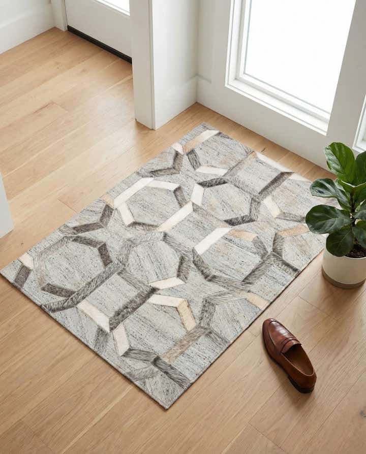 2' x 3' Cowhide Rug