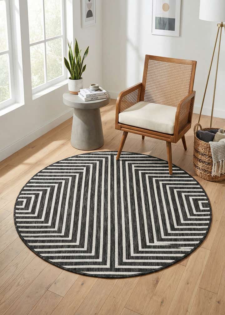4' x 4' Easy-Clean Modern Indoor / Outdoor Round Rug