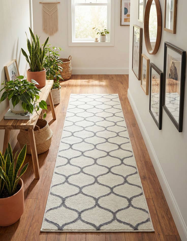 Detail image of 2' x 6' Lattice Frieze Runner Rug