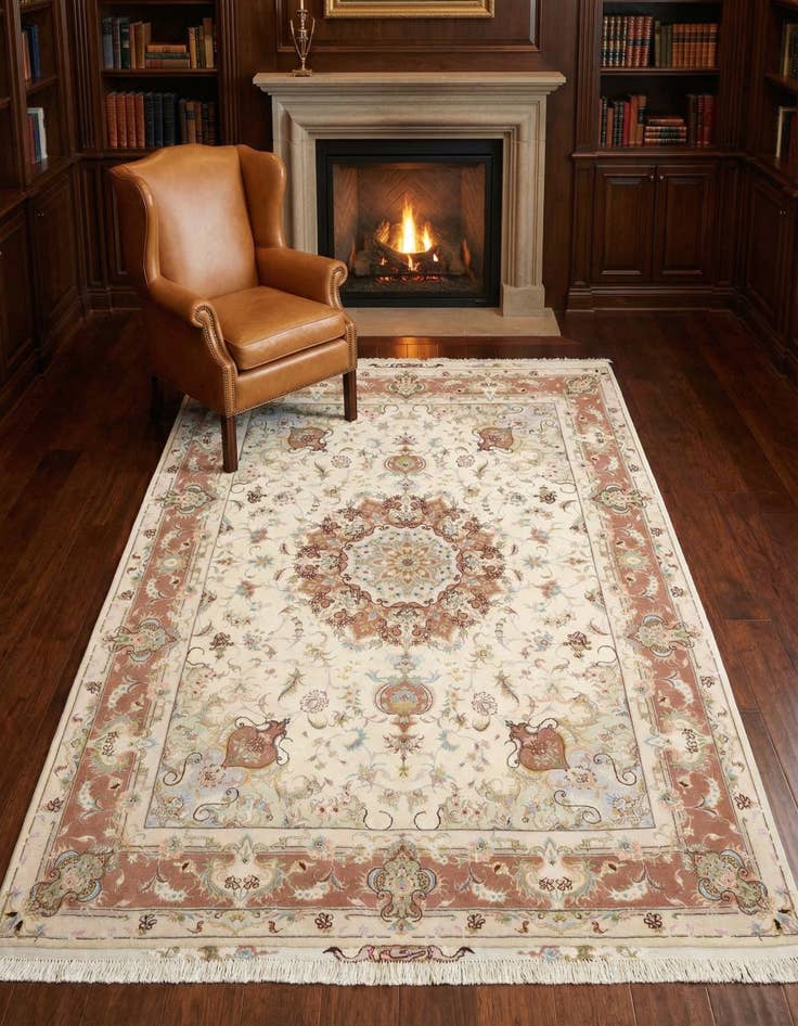 Detail image of 4' 9 x 7' Tabriz Rug