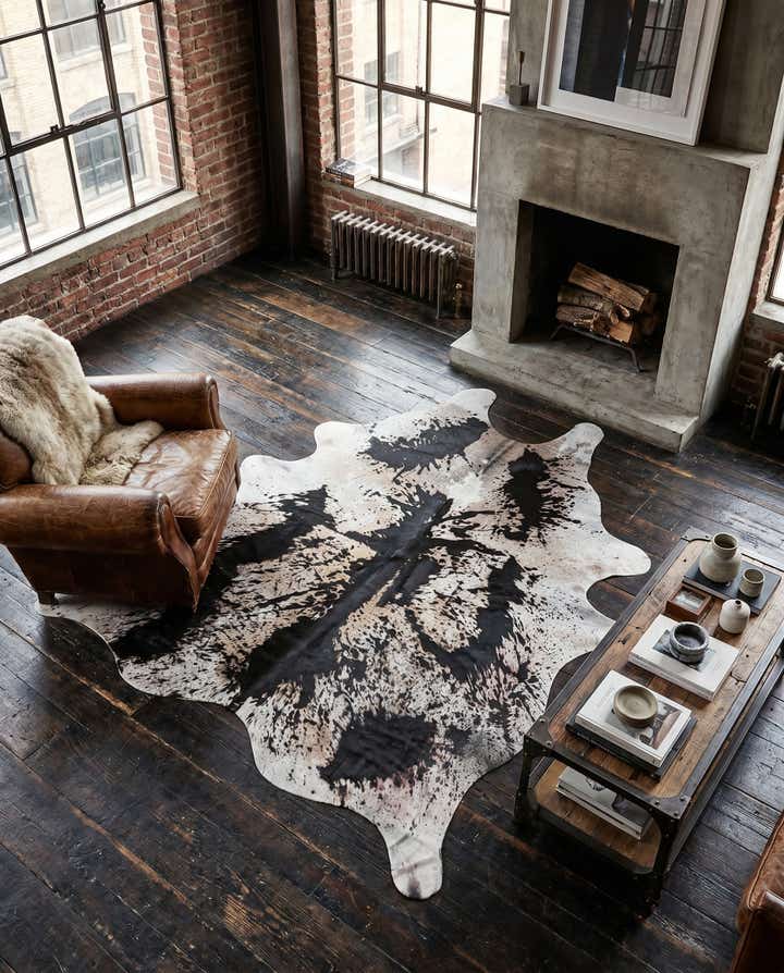 6' 7 x 7' 2 Cowhide Leather Rug
