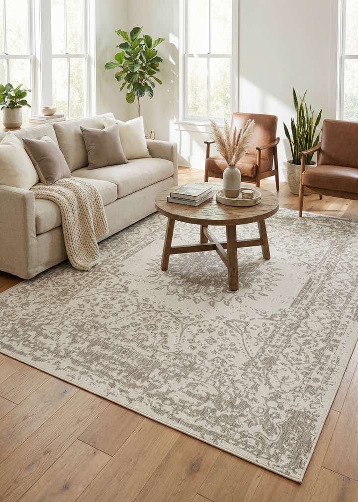 7' 10 x 10' Easy-Clean Traditional Indoor / Outdoor Rug