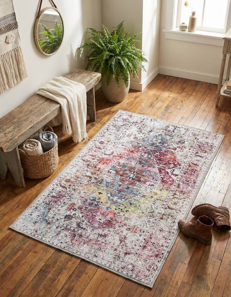 Detail image of 2' x 3'  Washable Yara Rug