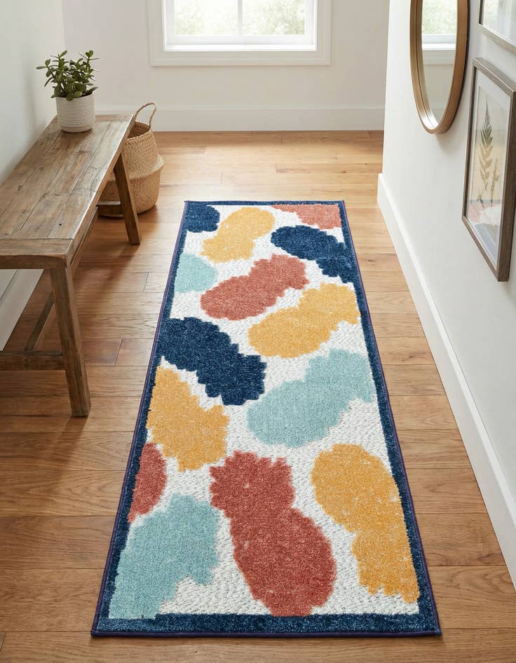 Detail image of 2' x 6' Easy-Clean Belize Indoor / Outdoor Runner Rug