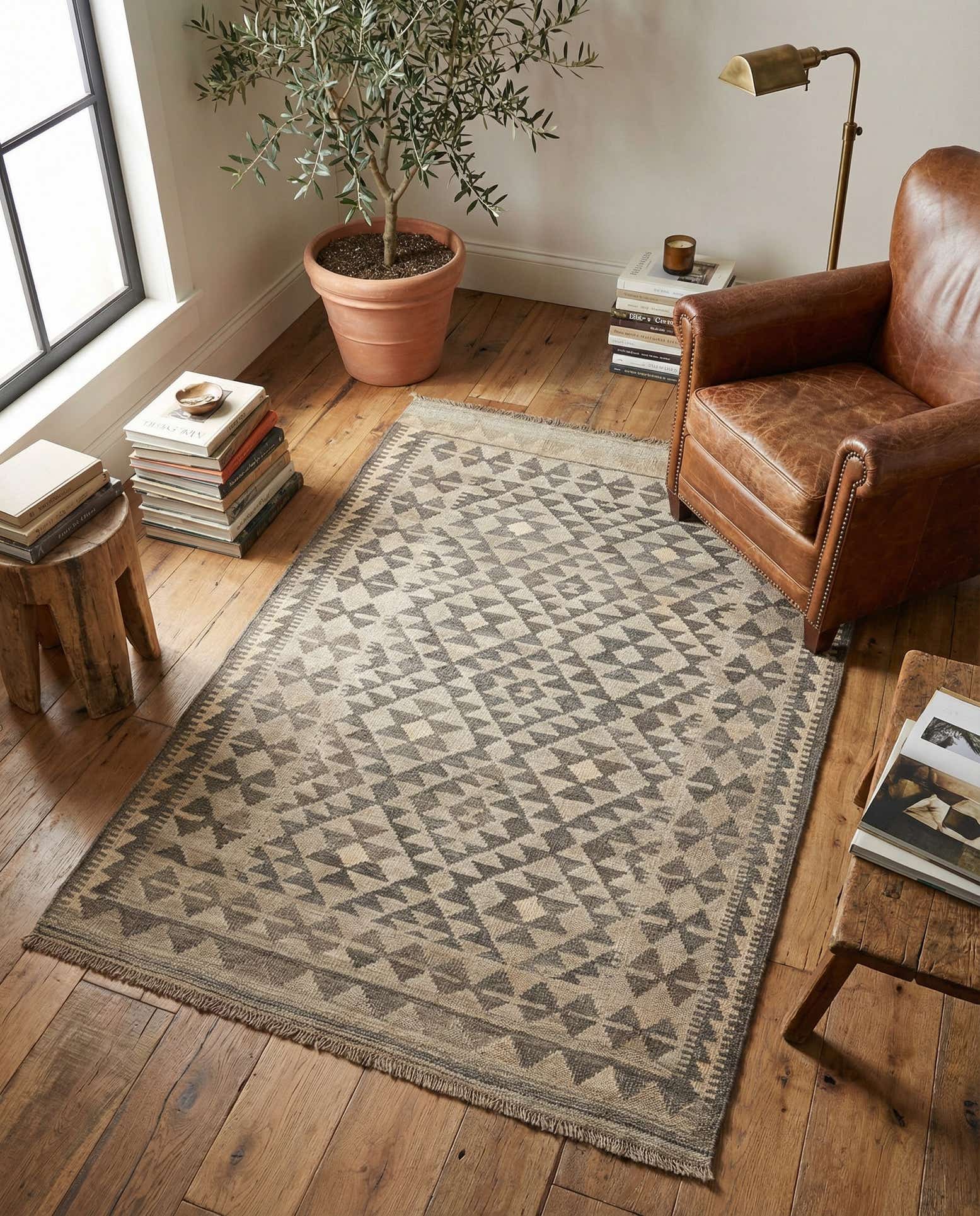 3' 6 x 5' 2 Hand Woven Kilim Maymana Wool Rug