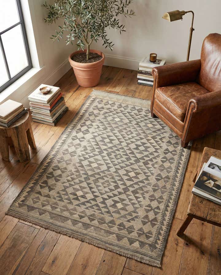 3' 6 x 5' 2 Hand Woven Kilim Maymana Wool Rug