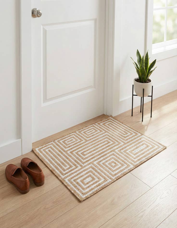 Detail image of 2' x 3' Washable Modern Indoor / Outdoor Rug