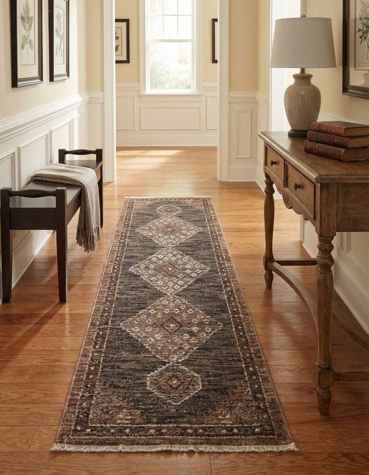Detail image of 2' x 7' 7 Grand Tradition Runner Rug