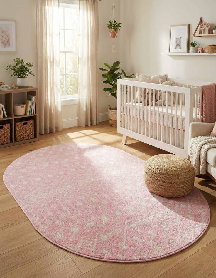 Detail image of 4' x 6' Moroccan Trellis Oval Rug