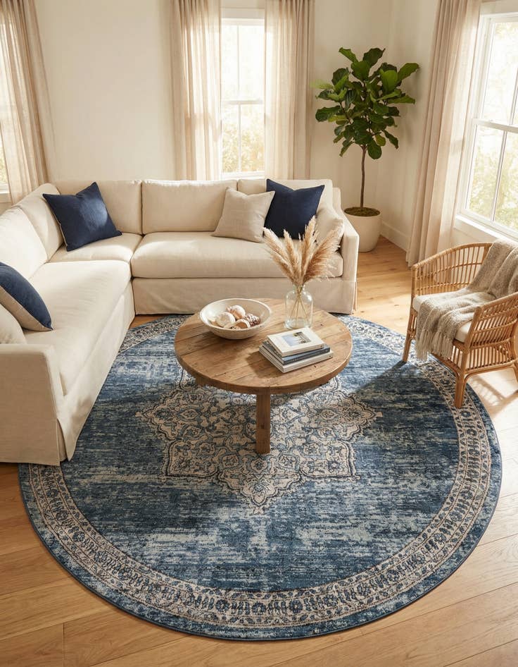 Detail image of 10' x 10' Nyla Round Rug