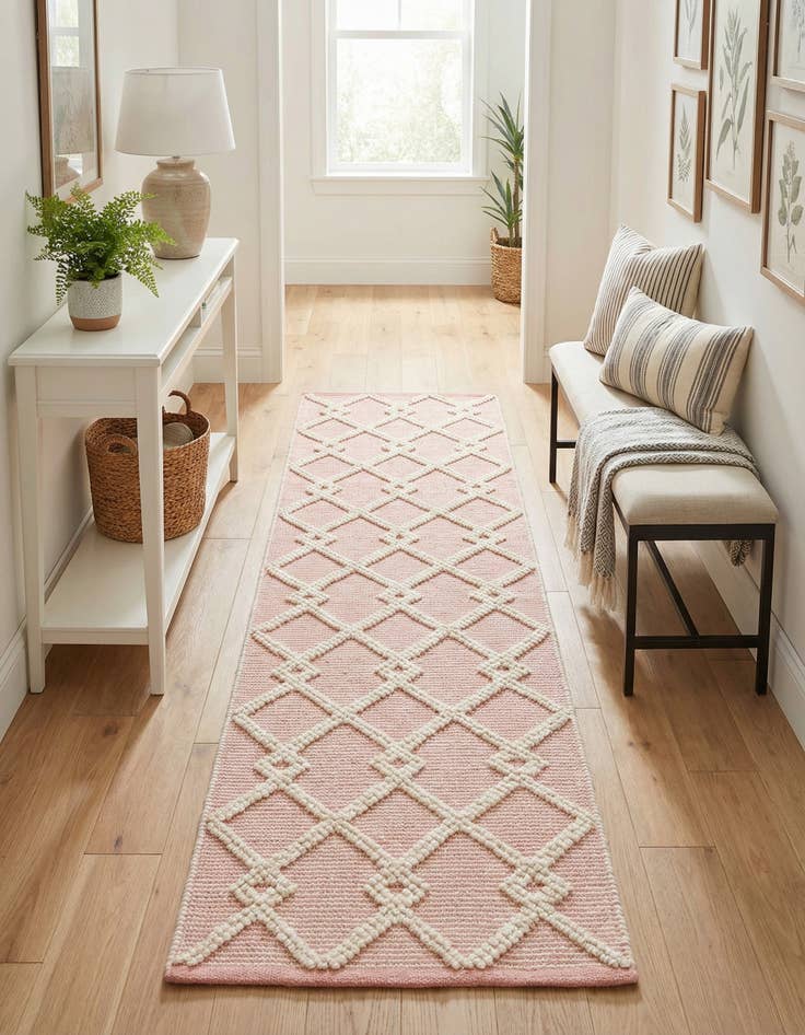 Detail image of 2' x 6' 1 Hand Knotted Jill Zarin Dorset Runner Rug