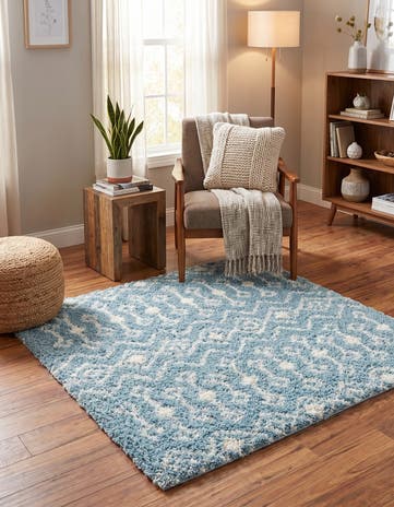 5' 3 x 5' 3 Moroccan Trellis Shag Square Rug