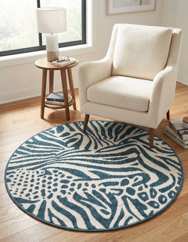 Detail image of 3' x 3' Washable Safari Indoor / Outdoor Round Rug