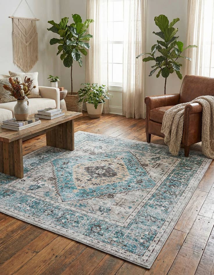 Detail image of 7' 10 x 7' 10 Washable Yara Square Rug