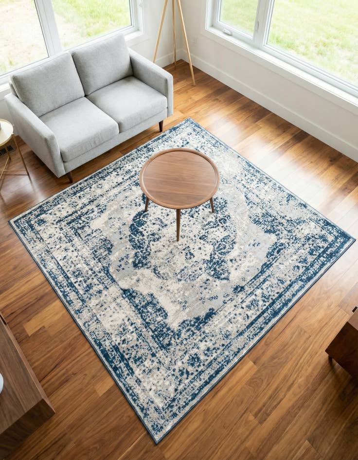 Detail image of 6' x 6' Monte Carlo Square Rug