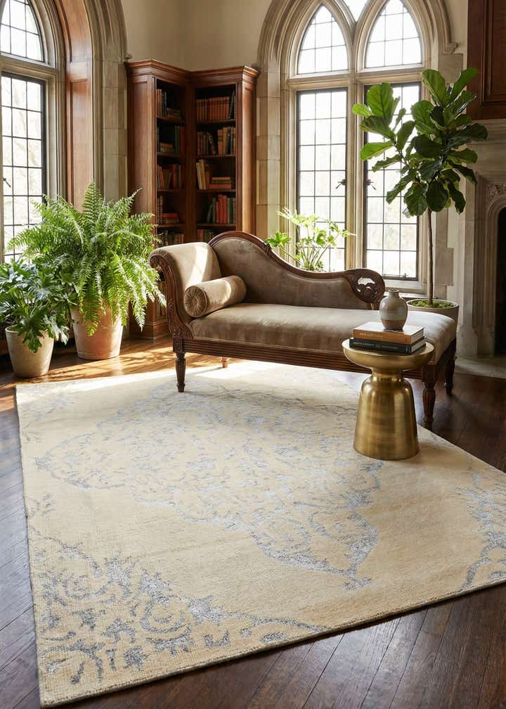 5' 7 x 9' Hand Knotted Darya Rug