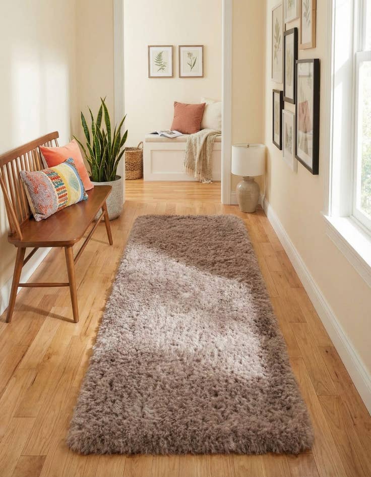 Detail image of 2' x 6' 5 Infinity Shag Runner Rug