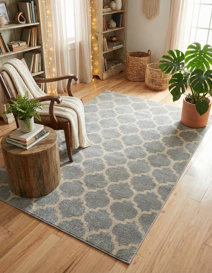 Detail image of 4' x 6' Lattice Rug