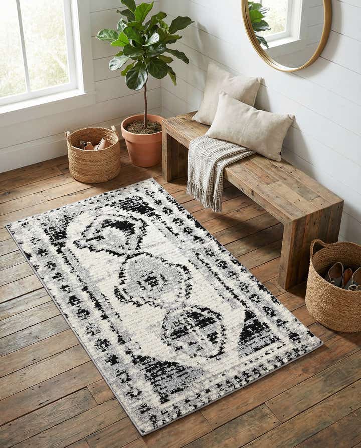 3' 3 x 5' 3 Tagine Rug