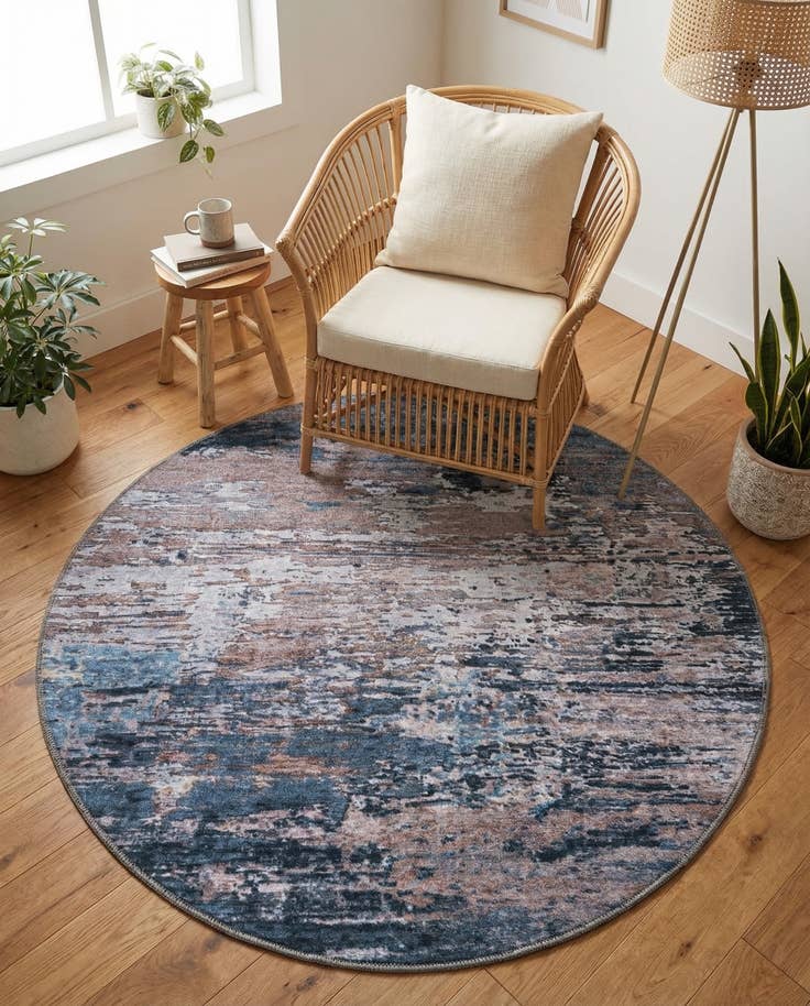 Detail image of 4' x 4' Yara Round Rug