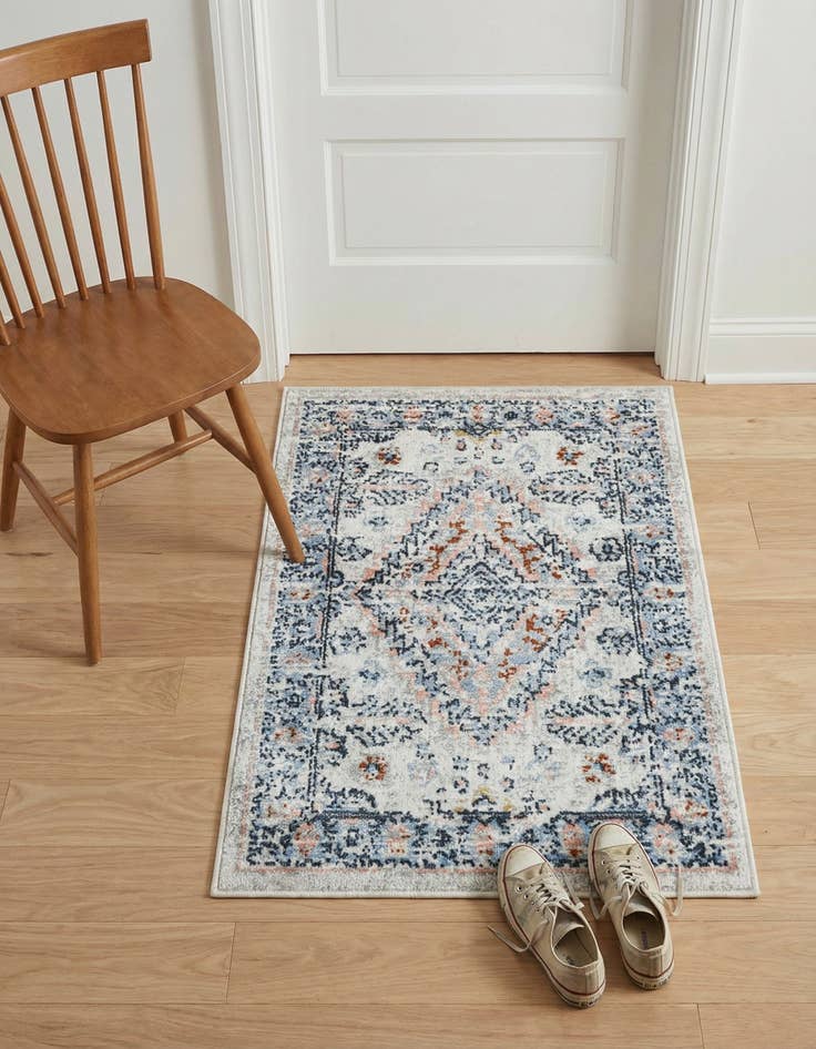 Detail image of 2' x 3' Kamala Washable Rug