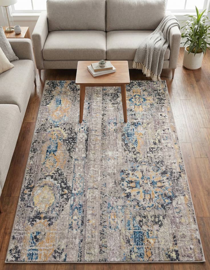 Detail image of 4' x 6' Madrid Rug