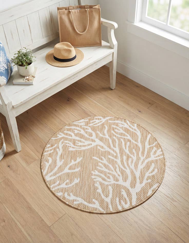 Detail image of 3' x 3'  Washable Coastal Indoor / Outdoor Round Rug