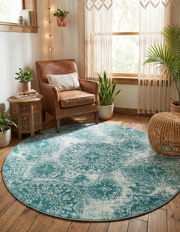 Detail image of 7' x 7' Monaco Round Rug