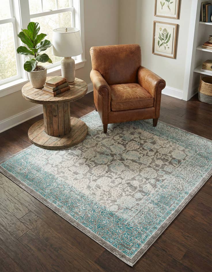 Detail image of 4' x 4' Modern Classical Square Rug