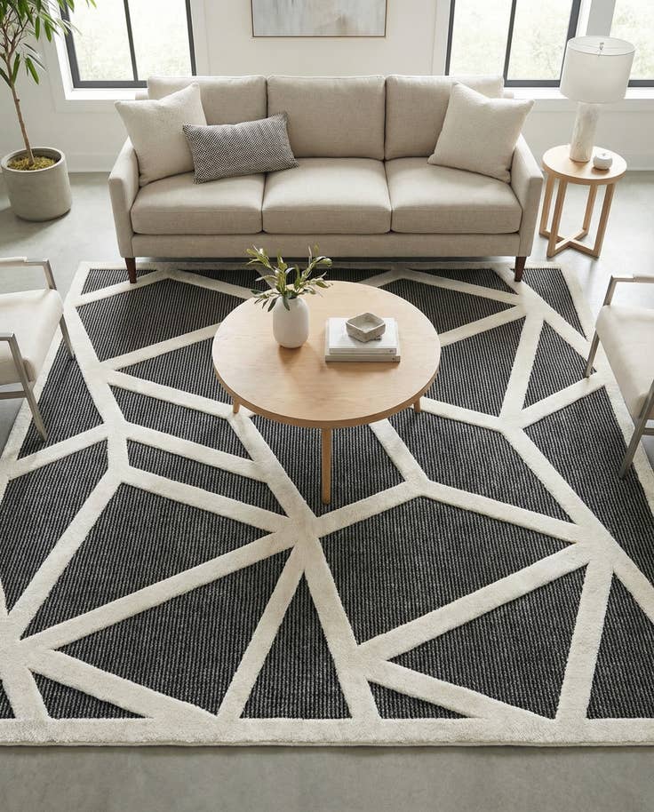 Detail image of 7' 10 x 7' 10 Prismatic Square Rug
