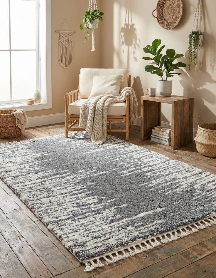 Detail image of 5' 3 x 8' Serenity Shag Rug