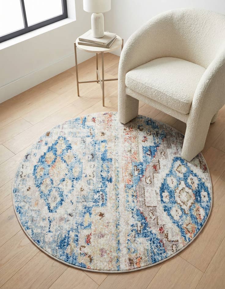 Detail image of 3' 3 x 3' 3 Vega Round Rug