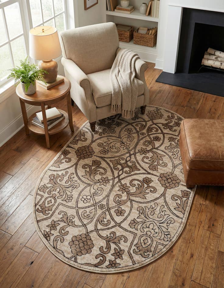 Detail image of 4' x 6' Himalaya Oval Rug