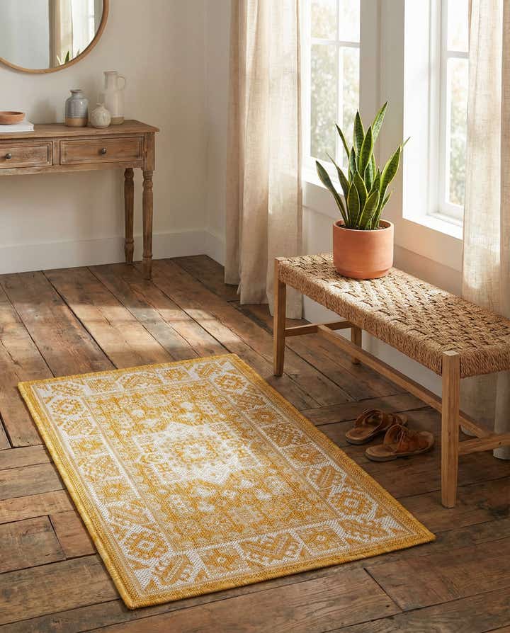2' x 3' Easy-Clean Aztec Indoor / Outdoor Rug