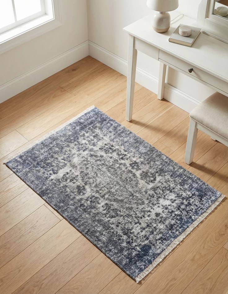 Detail image of 2' x 3' 1 Boutique Rug