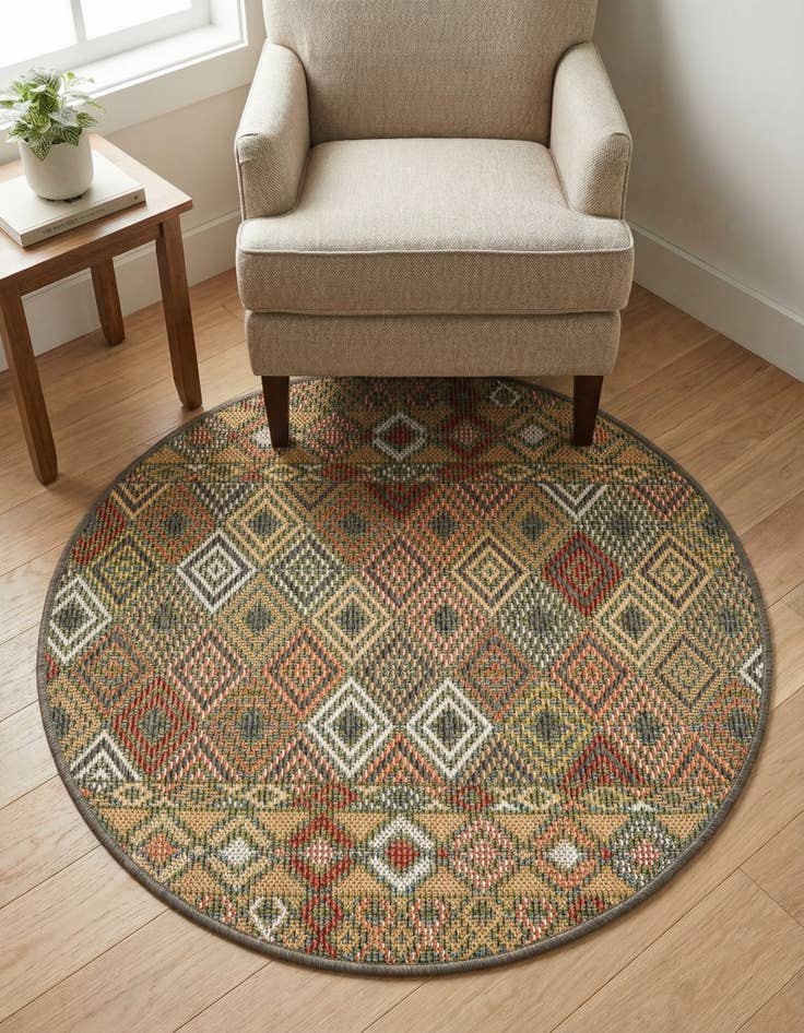 Detail image of 3' 3 x 3' 3  Washable Baja Indoor / Outdoor Round Rug