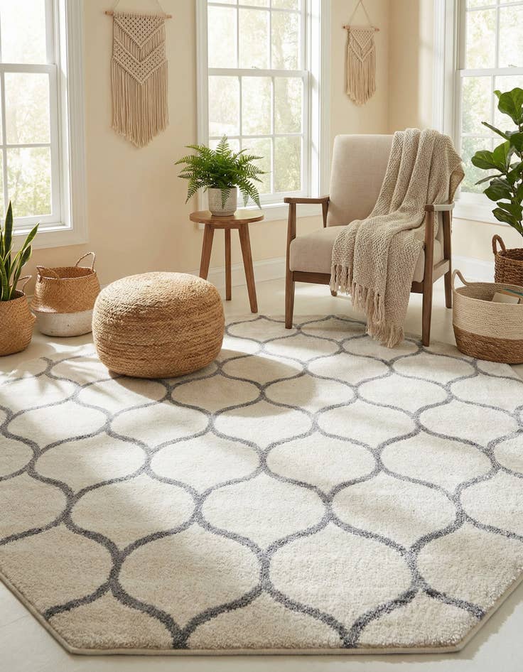 Detail image of 5' 3 x 5' 3 Lattice Frieze Octagon Rug