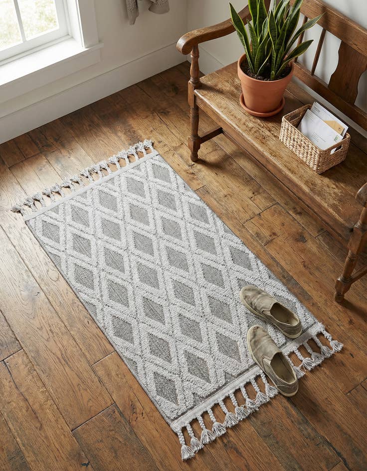 Detail image of 2' x 3' Arlo Rug