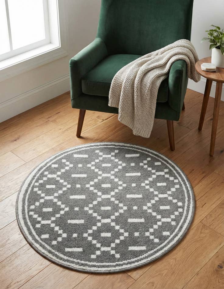 Detail image of 3' x 3' Oslo Round Rug