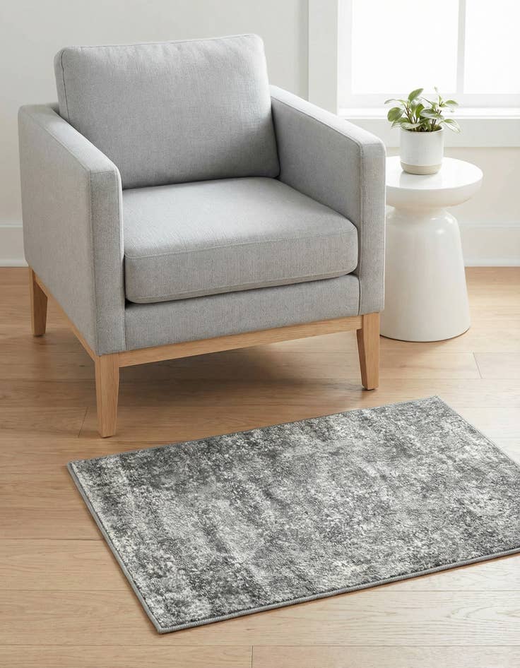 Detail image of 2' 2 x 3' Oregon Rug