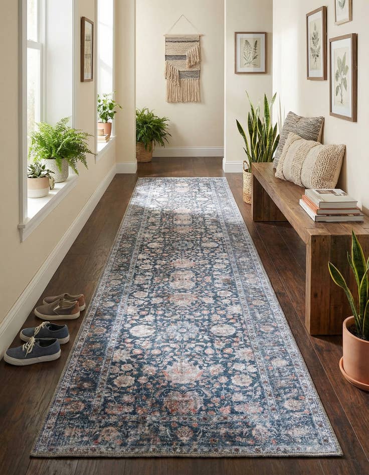 Detail image of 2' 7 x 10' Yara Runner Rug