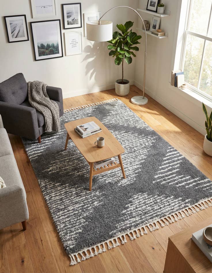 Detail image of 7' 10 x 10' Serenity Shag Rug