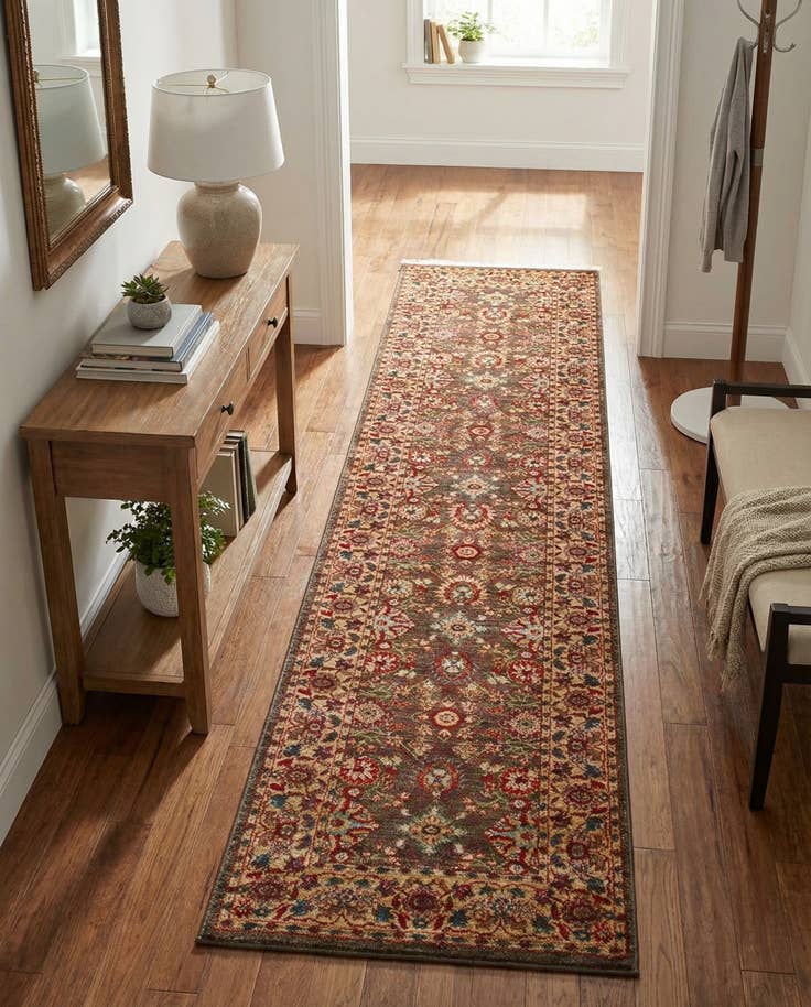 Detail image of 2' 7 x 10' Chelsea Runner Rug