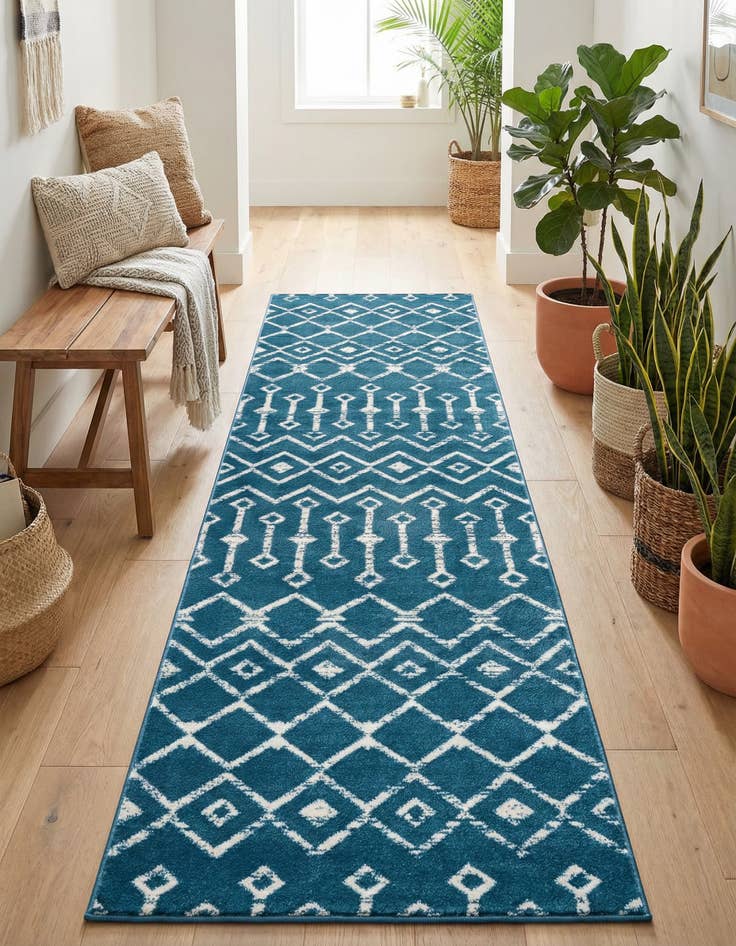 Detail image of 2' 6 x 8' 2 Kasbah Trellis Runner Rug