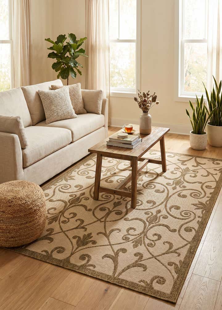 5' 3 x 8' Easy-Clean Botanical Indoor / Outdoor Rug