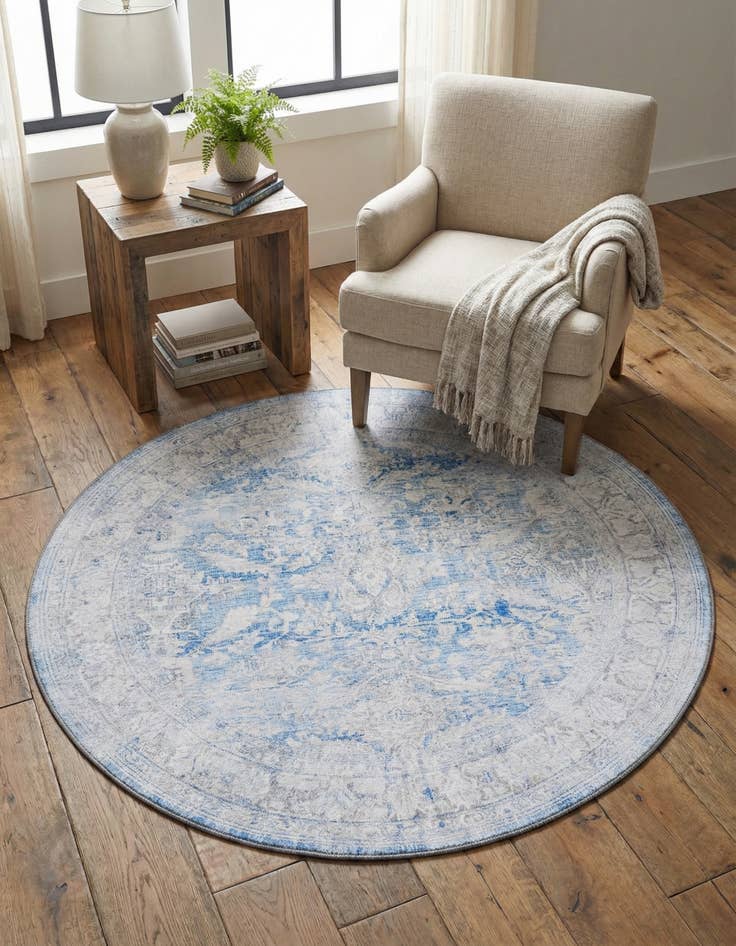Detail image of 3' 6 x 3' 6 Timeless Round Rug
