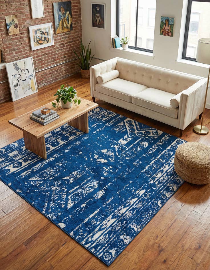 Detail image of 7' x 7' Lennon Square Rug