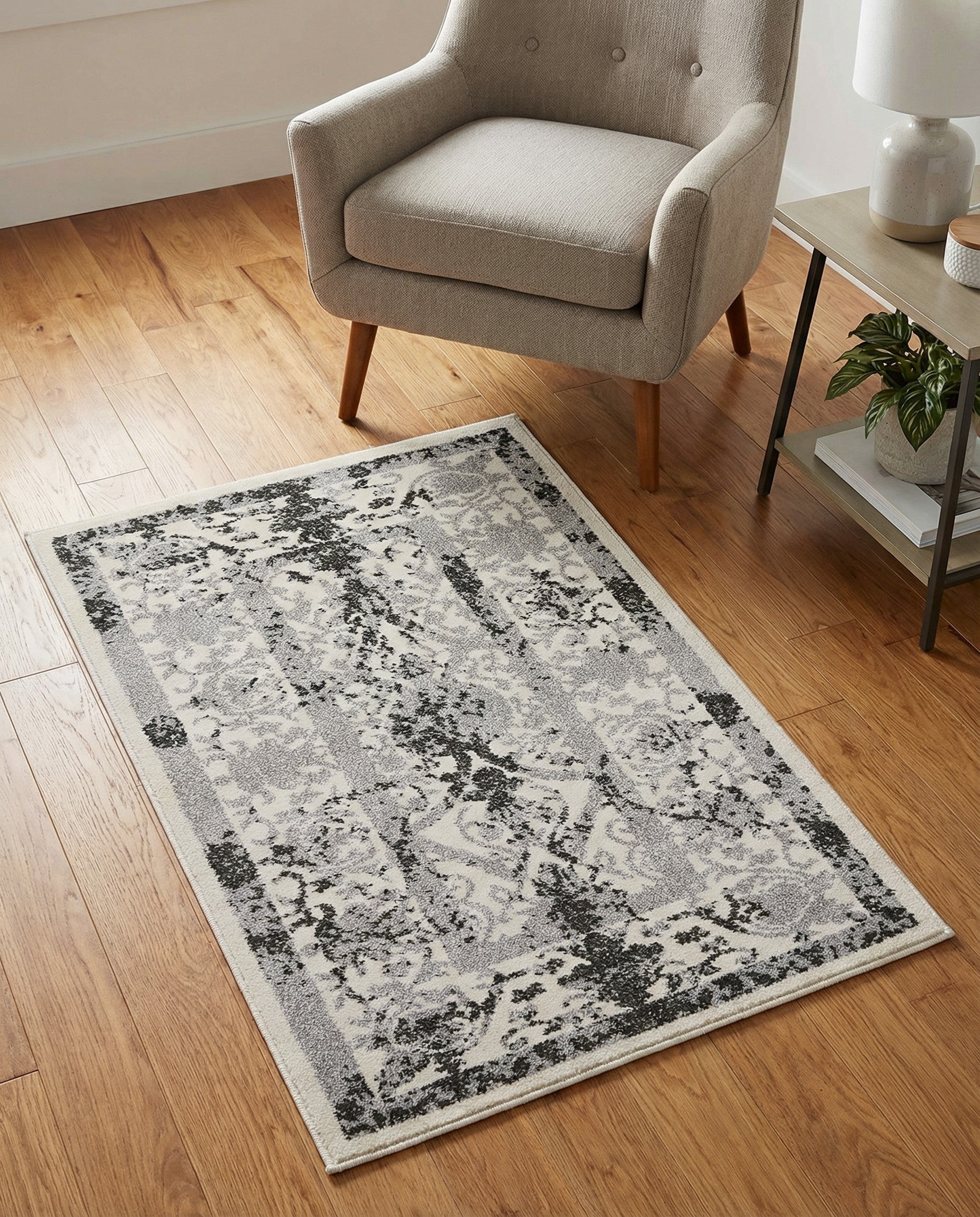 2' x 3' Miranda Rug