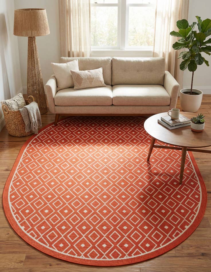 Detail image of 7' 10 x 10' Washable Lattice Indoor / Outdoor Oval Rug