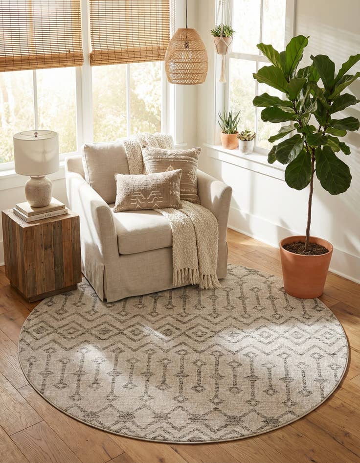 Detail image of 7' x 7' Eco Trellis Round Rug